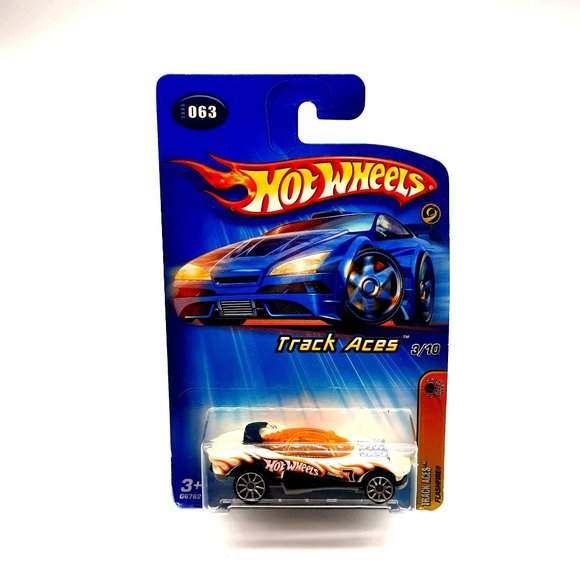 Hot Wheels 063 Track Aces 3 of 10 Collectable Car 2005 Toy BOX DAMAGE - Picture 1 of 9